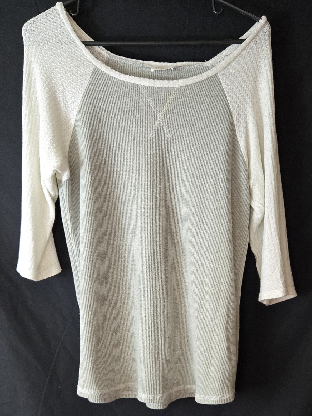 Waffle Knit Raglan Sleeve Top - Cream and Light Gray #557